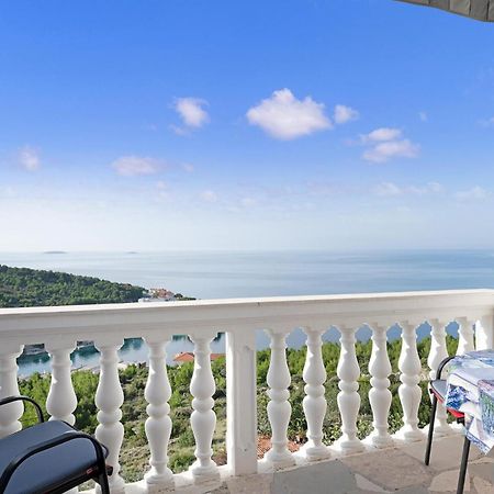 1 Bedroom Stunning Apartment In พรีมอชเตน ภายนอก รูปภาพ